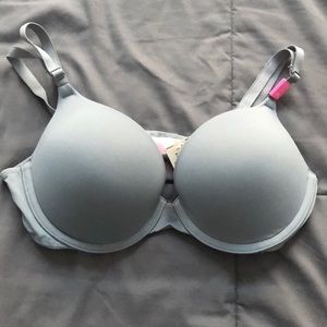 🎉NWT🎉 PINK Push Up Bra